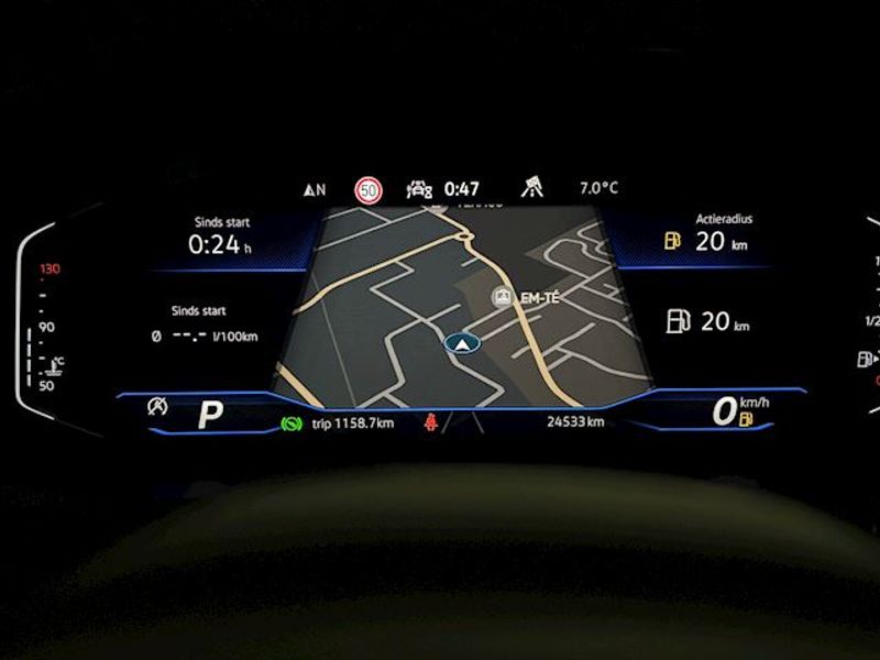 Vehicle Image 36