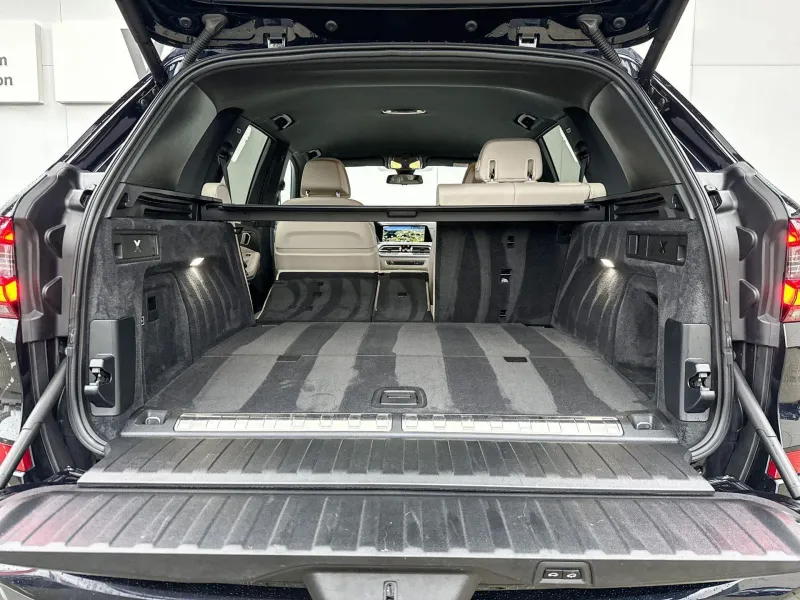 Vehicle Image 33