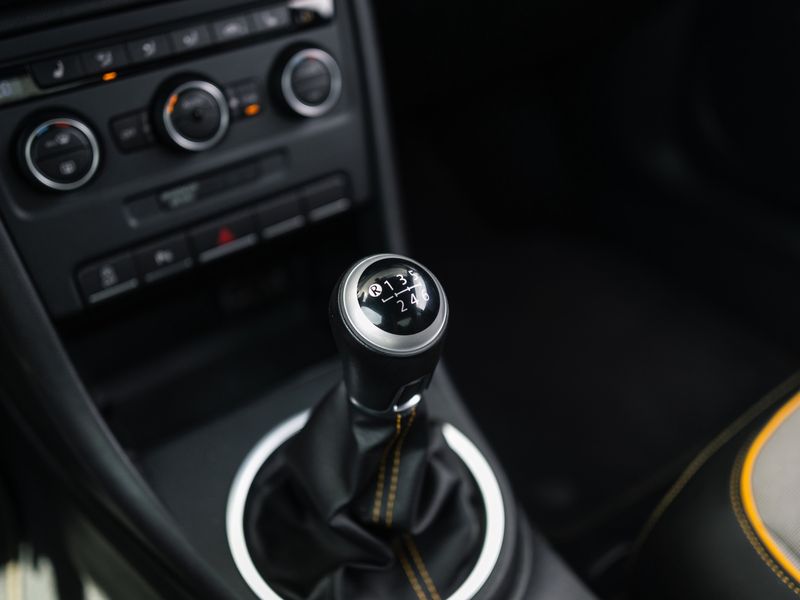 Vehicle Image 40