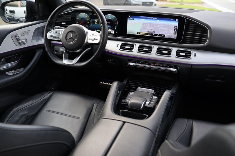 Vehicle Image 50