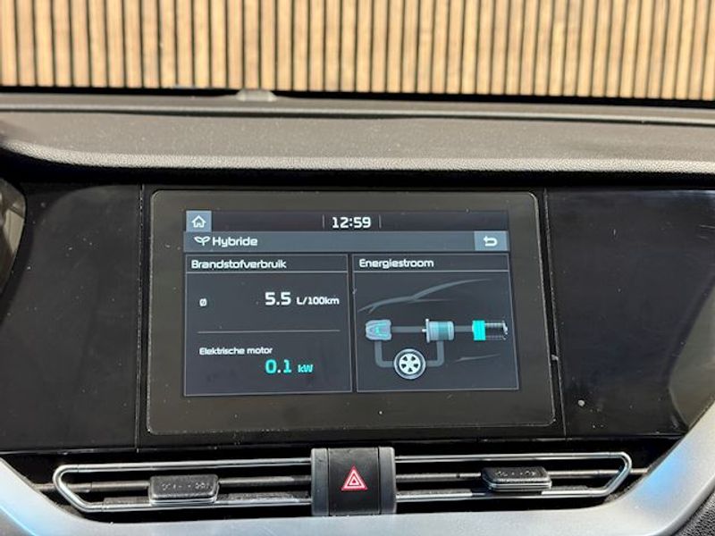 Vehicle Image 23