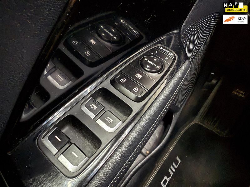 Vehicle Image 31